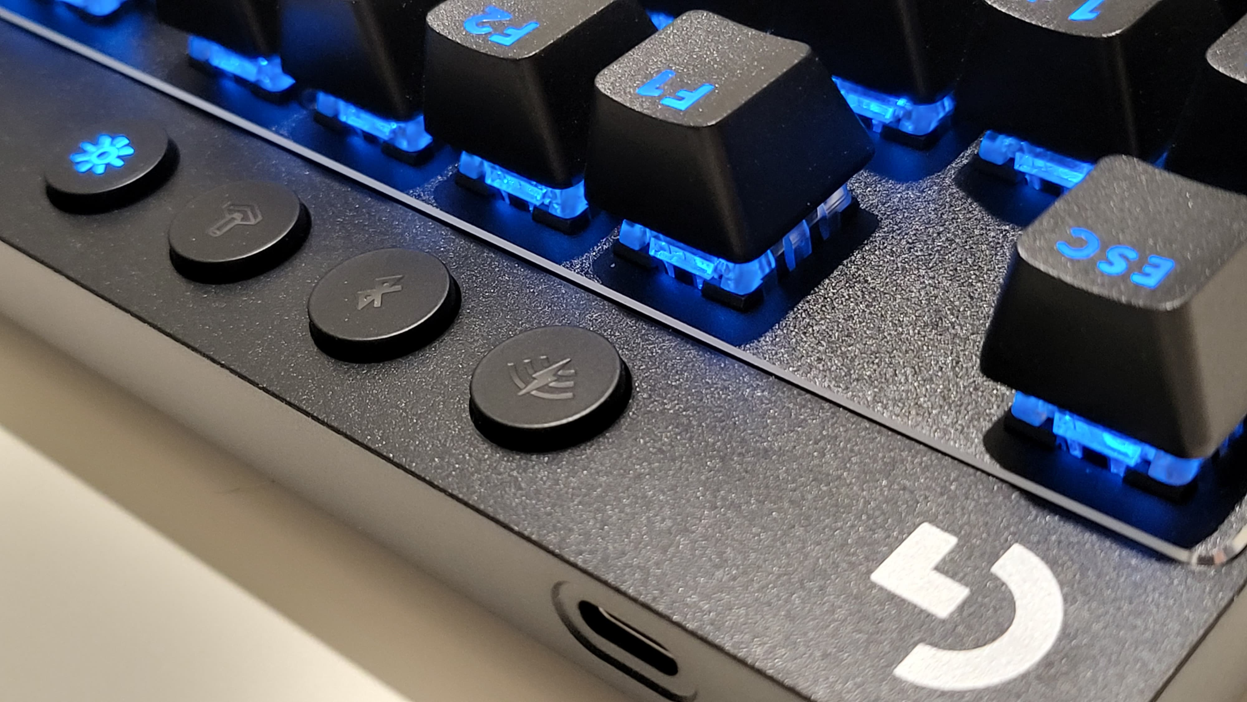 Test Logitech G Pro X TKL : un clavier né pour la compétition