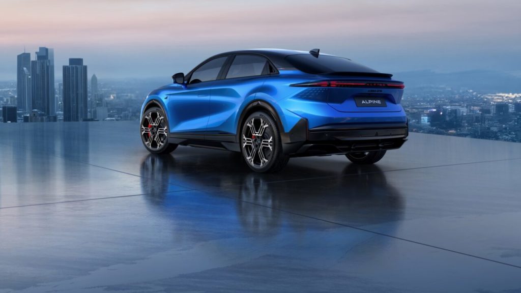 Alpine A390, un impressionnant véhicule qui fait tourner toutes les têtes