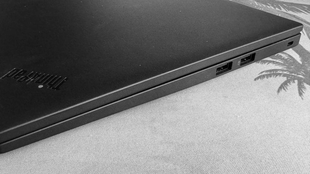 TEST - Lenovo T14s (Gen 6) Snapdragon Elite, taillé pour le milieu professionnel !