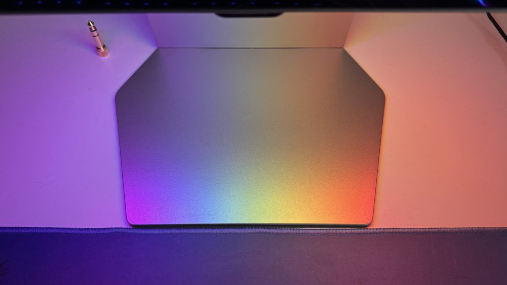 TEST - Samsung Odyssey 3D (G90XF), un vrai potentiel, mais un produit encore jeune