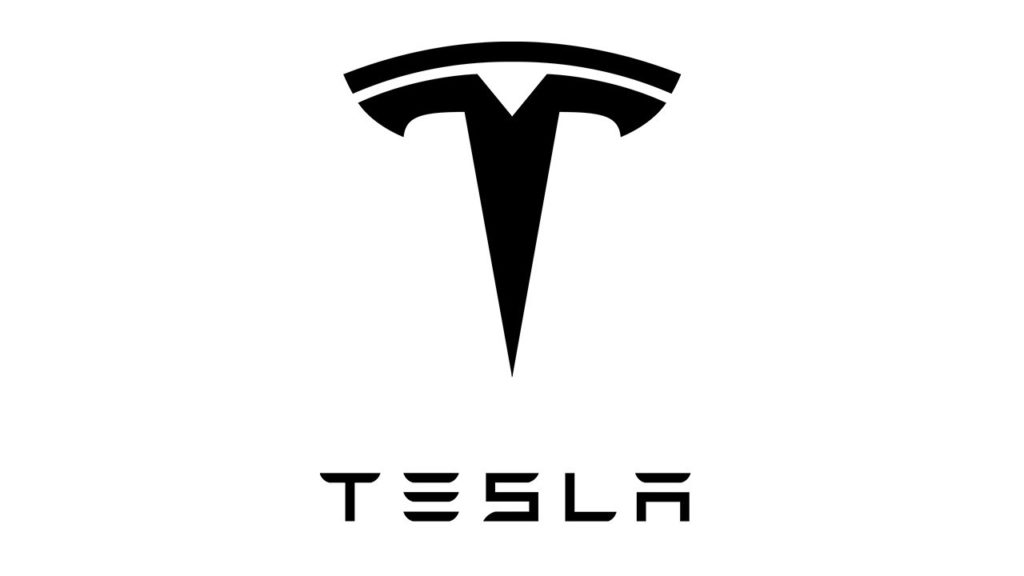 Tesla et Samsung sont désormais partenaires, le géant coréen va produire des puces pour l'américain