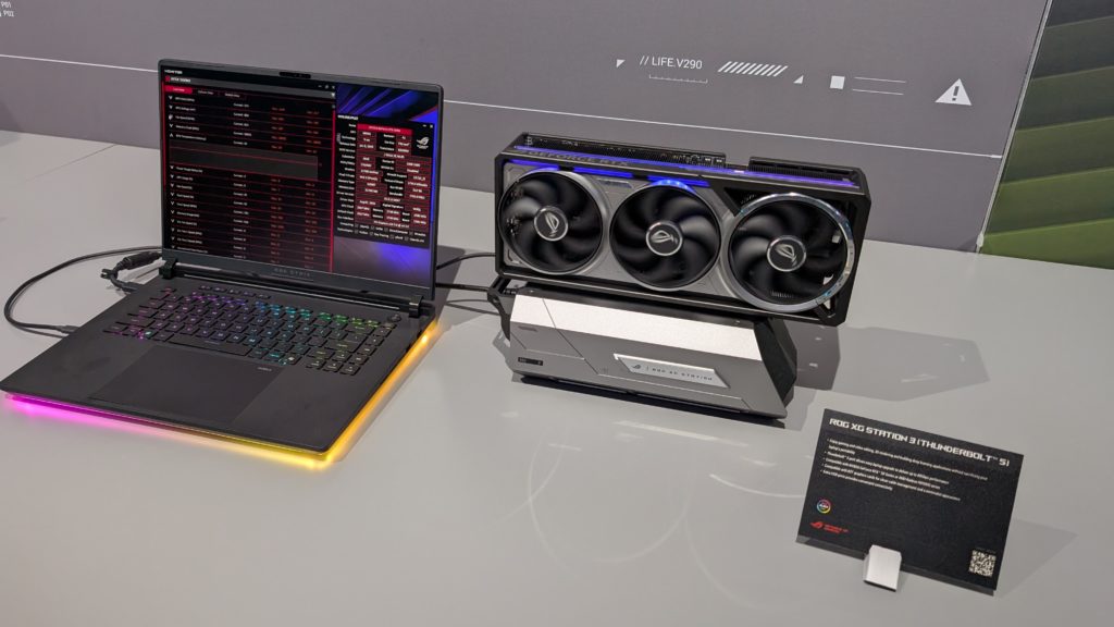 ASUS ROG, un écran à 720Hz et la carte graphique la plus rapide du monde (RTX 5090 Matrix), photos et informations